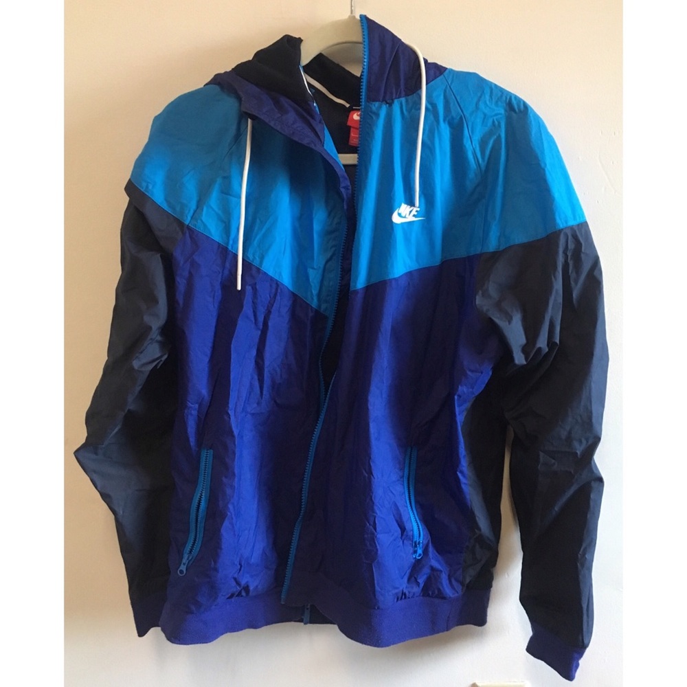 Nike windeunner